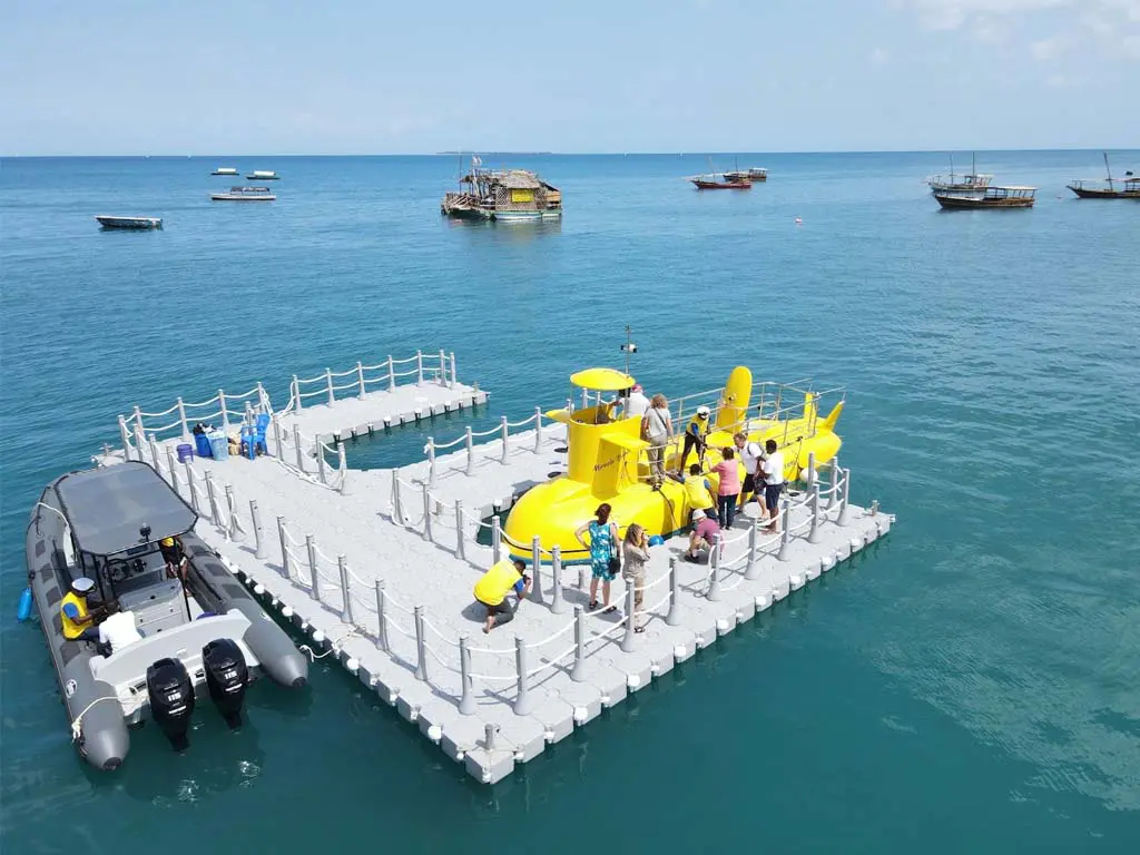 Zanzibar Submarine